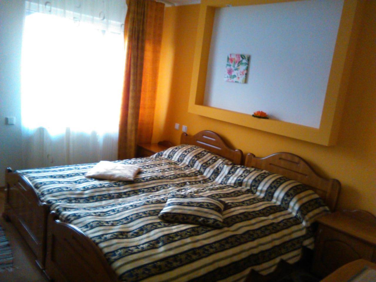 Pensiunea Lucia Ana Cluj-Napoca Extérieur photo